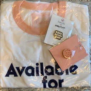 ban.do ‘Available for Weekends’ T w/ ban.do Pins!